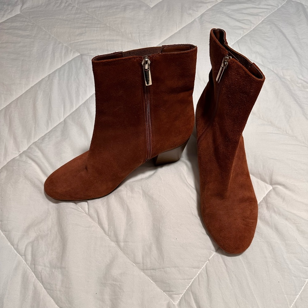 Bandolino bootie